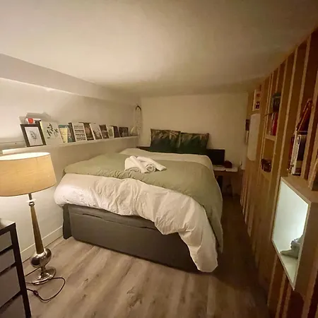 Comme A La Maison 18e Centre Pierre Plantes Boheme Lgbt * Bordeaux